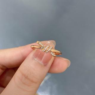 T knot ring