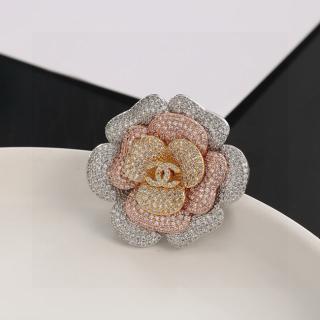 Camellia flower brooch  14usd