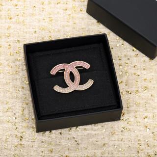 Full Diamond Double C Brooch  26usd