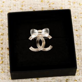 Candy transparent bow hanging double C brooch 19usd 