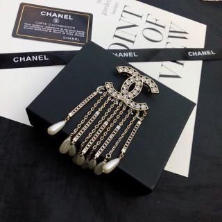 Tassel brooch  14usd